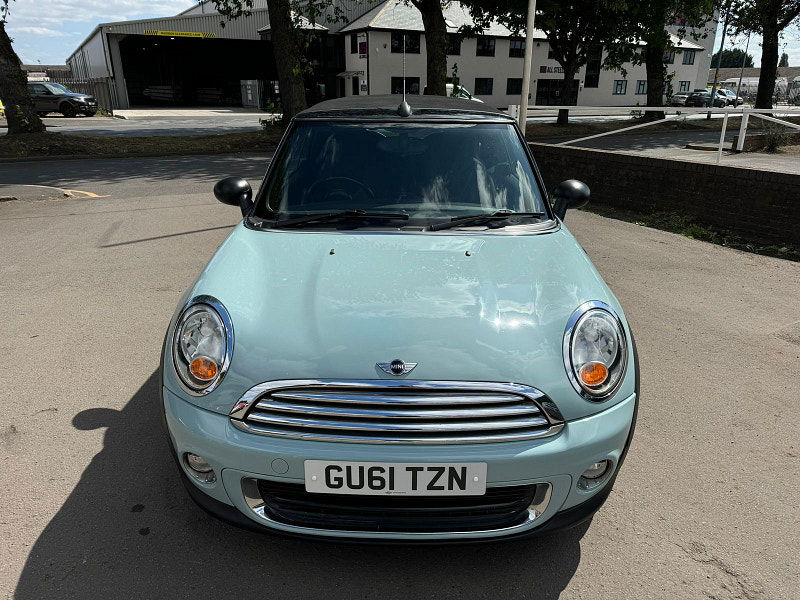 MINI Convertible 1.6L ONE Convertible 2dr Petrol Manual Euro 5 (98 bhp) 2dr Manual 2025