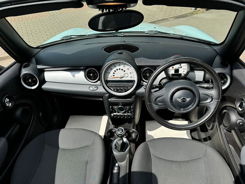 MINI Convertible 1.6L ONE Convertible 2dr Petrol Manual Euro 5 (98 bhp) 2dr Manual 2025