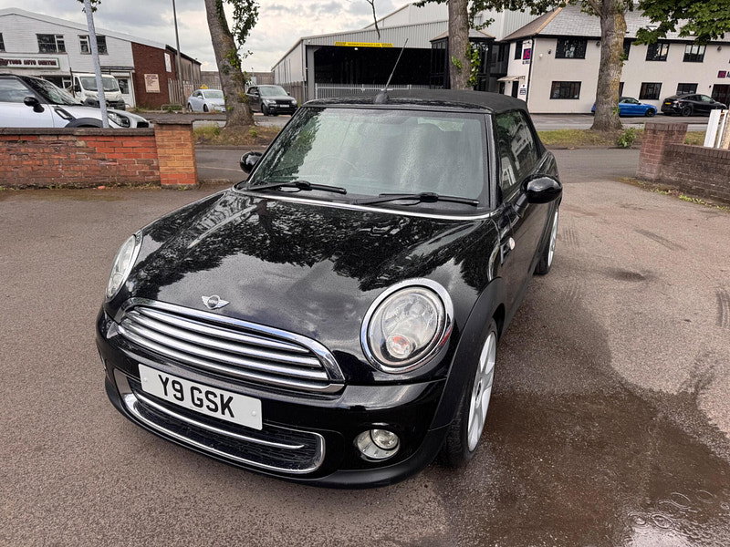MINI Convertible 2.0 Cooper D Auto Euro 5 2dr 2dr Automatic 2026