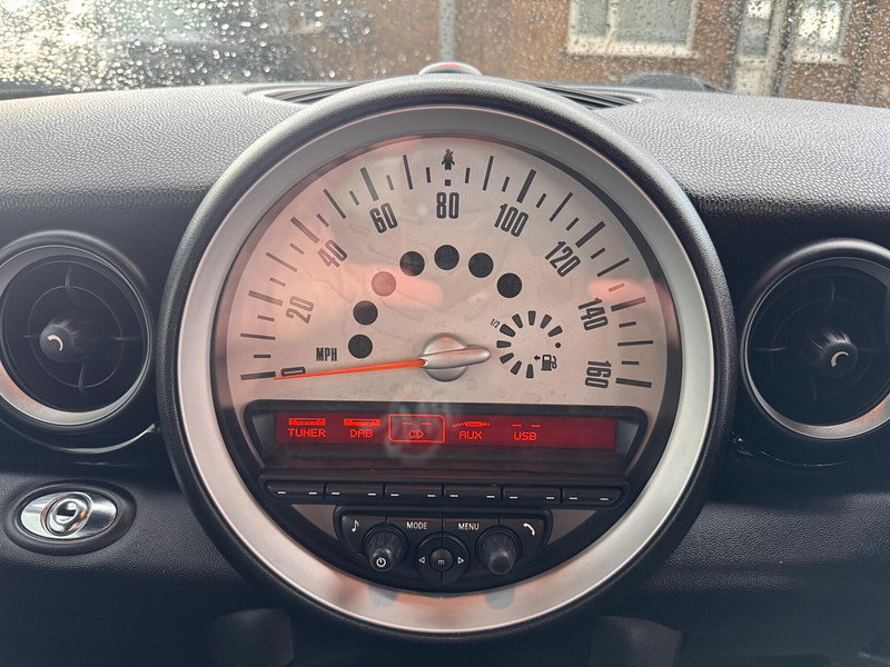 MINI Convertible 2.0 Cooper D Auto Euro 5 2dr 2dr Automatic 2026