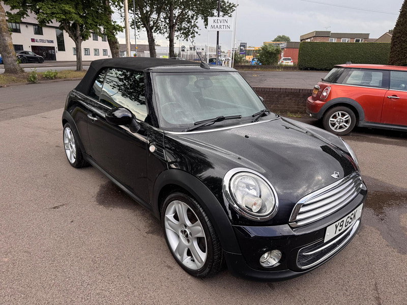 MINI Convertible 2.0 Cooper D Auto Euro 5 2dr 2dr Automatic 2026