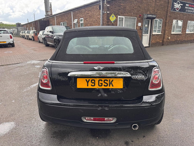 MINI Convertible 2.0 Cooper D Auto Euro 5 2dr 2dr Automatic 2026