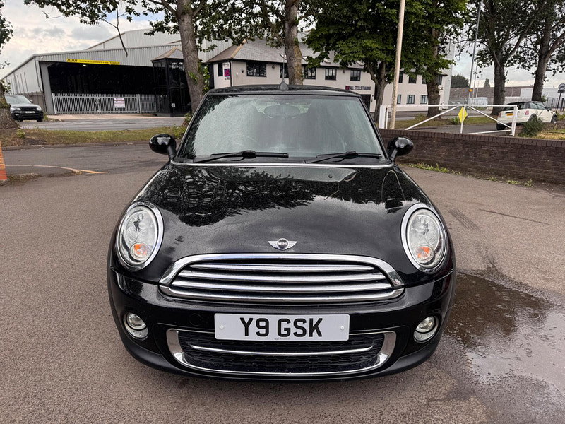MINI Convertible 2.0 Cooper D Auto Euro 5 2dr 2dr Automatic 2026