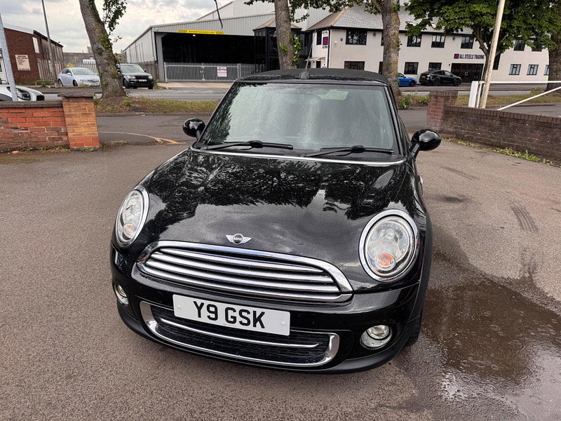 MINI Convertible 2.0 Cooper D Auto Euro 5 2dr 2dr Automatic 2026