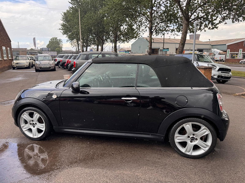 MINI Convertible 2.0 Cooper D Auto Euro 5 2dr 2dr Automatic 2026