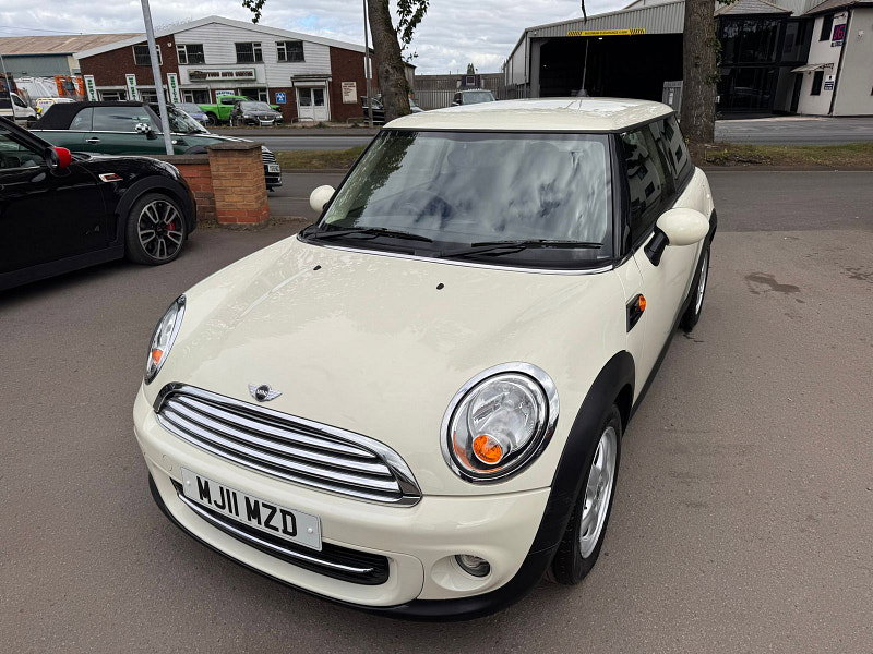 MINI Cooper 1.6 Cooper Hatchback 3dr Petrol Steptronic Euro 4 (120 ps) 3dr Automatic 2026