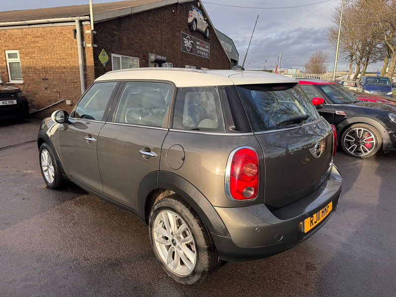 MINI Countryman 1.6 Cooper SUV 5dr Petrol Manual Euro 5 (s/s) (122 ps) 5dr Manual 2026