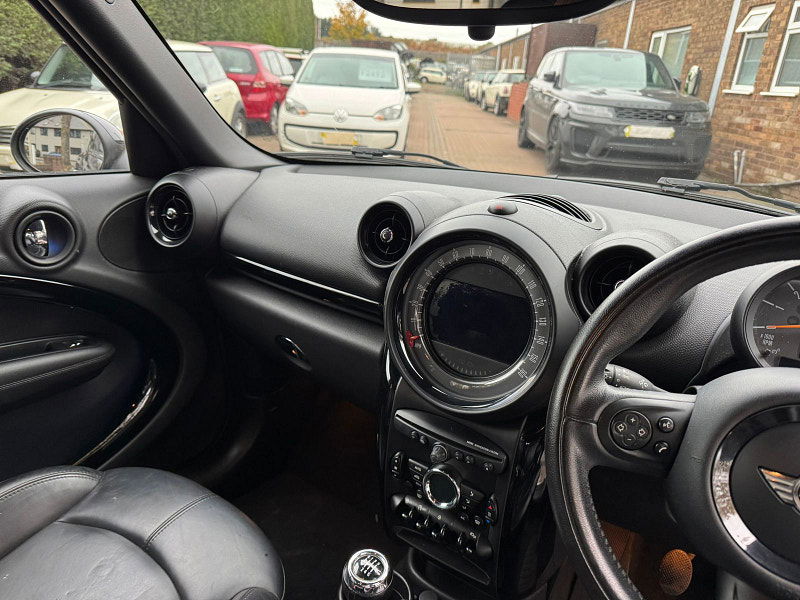 MINI Countryman 1.6L Cooper Business D SUV 5dr Diesel Manual Euro 5 (110 bhp) 5dr Manual 2025