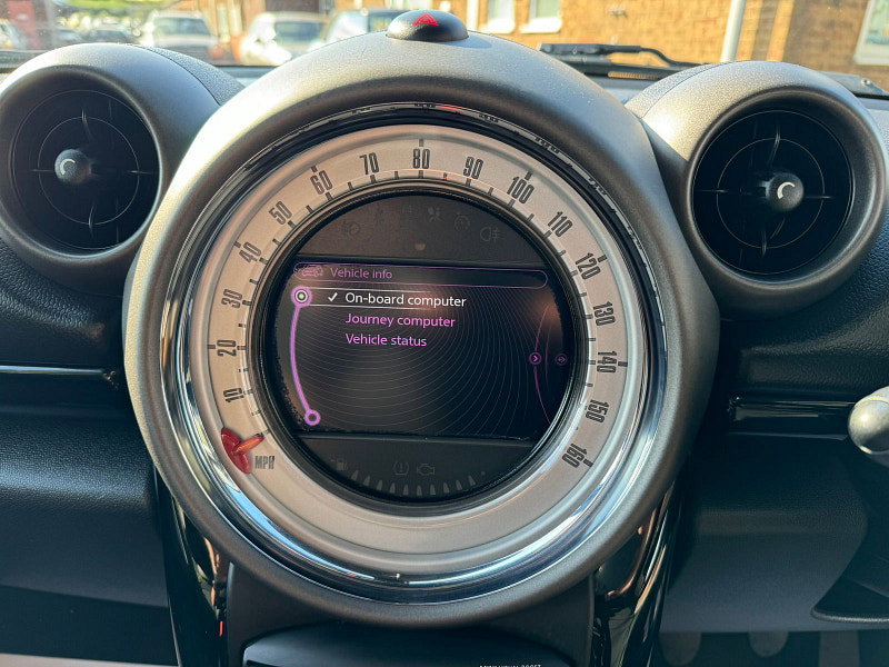 MINI Countryman 1.6L COOPER D 5dr Diesel Manual Euro 5 (112 bhp) 5dr Manual 2026