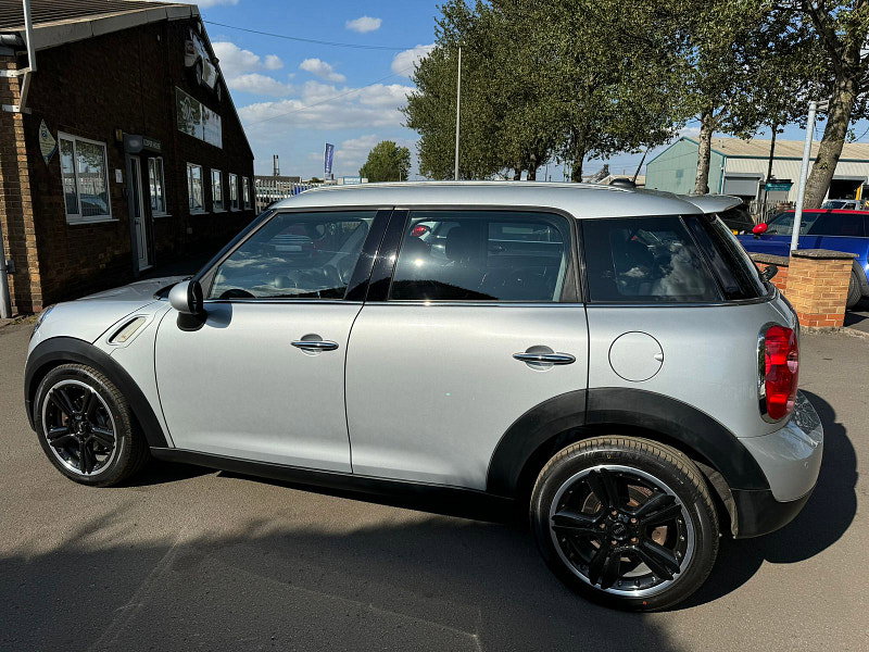 MINI Countryman 1.6L COOPER D 5dr Diesel Manual Euro 5 (112 bhp) 5dr Manual 2026