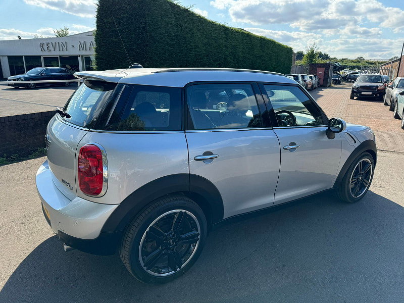 MINI Countryman 1.6L COOPER D 5dr Diesel Manual Euro 5 (112 bhp) 5dr Manual 2026
