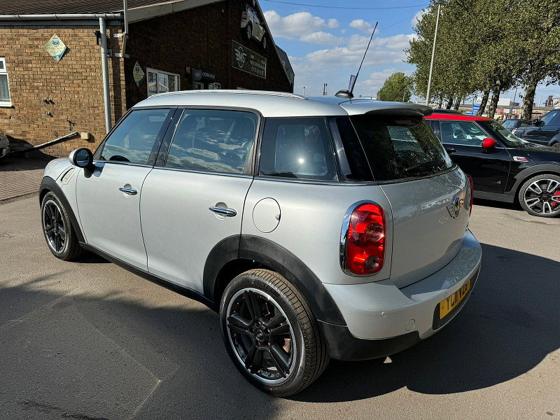 MINI Countryman 1.6L COOPER D 5dr Diesel Manual Euro 5 (112 bhp) 5dr Manual 2026