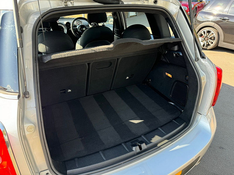 MINI Countryman 1.6L COOPER D 5dr Diesel Manual Euro 5 (112 bhp) 5dr Manual 2026