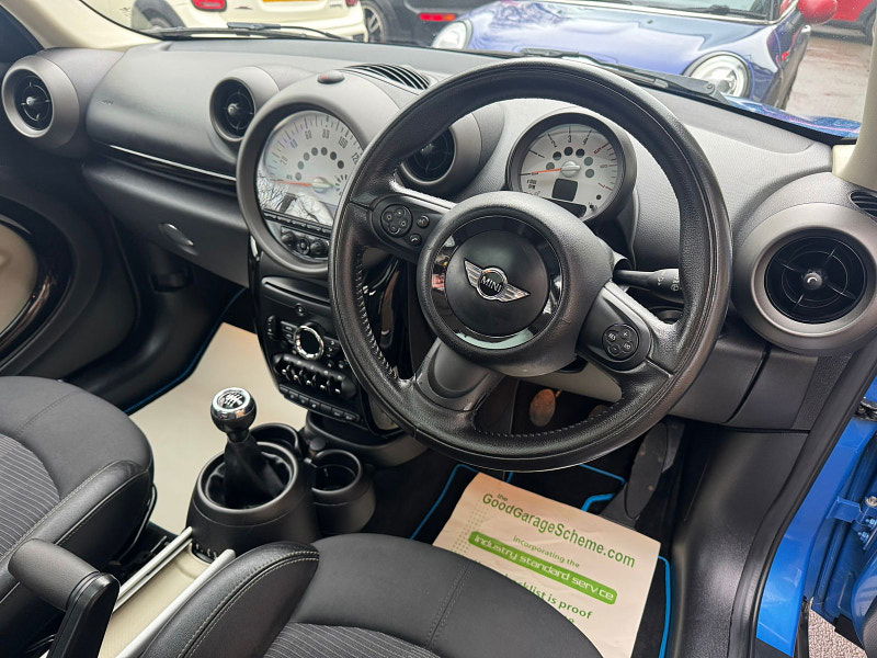 MINI Countryman 1.6L COOPER D SUV 5dr Diesel Manual Euro 5 (112 bhp) 5dr Manual 2025