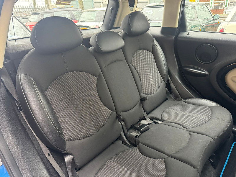 MINI Countryman 1.6L COOPER D SUV 5dr Diesel Manual Euro 5 (112 bhp) 5dr Manual 2025