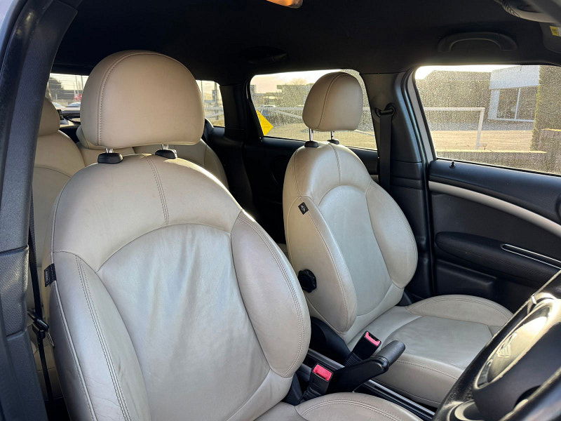 MINI Countryman 1.6L Cooper D SUV 5dr Diesel Manual Euro 6 (112 bhp) 5dr Manual 2025