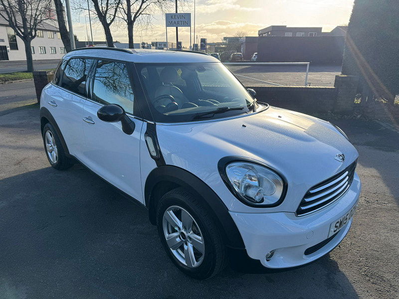 MINI Countryman 1.6L Cooper D SUV 5dr Diesel Manual Euro 6 (112 bhp) 5dr Manual 2025