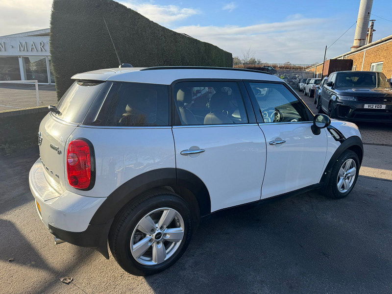 MINI Countryman 1.6L Cooper D SUV 5dr Diesel Manual Euro 6 (112 bhp) 5dr Manual 2025