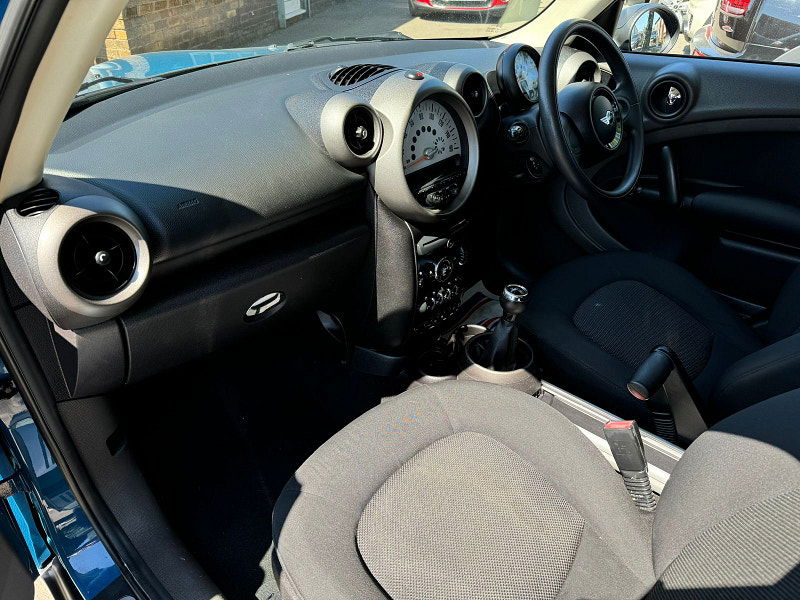 MINI Countryman 1.6L ONE D 5dr Diesel Manual Euro 5 (90 bhp) 5dr Manual 2025