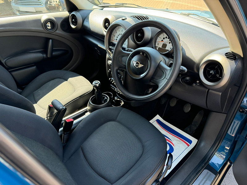 MINI Countryman 1.6L ONE D 5dr Diesel Manual Euro 5 (90 bhp) 5dr Manual 2025