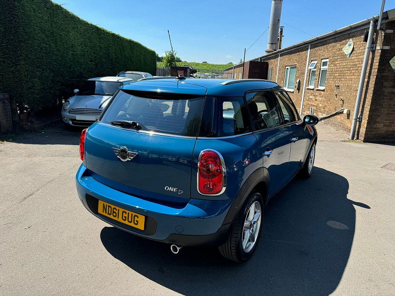 MINI Countryman 1.6L ONE D 5dr Diesel Manual Euro 5 (90 bhp) 5dr Manual 2025