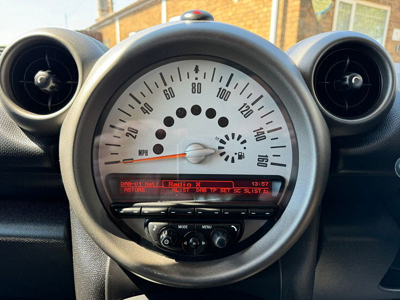 MINI Countryman 1.6L ONE D 5dr Diesel Manual Euro 5 (90 bhp) 5dr Manual 2025