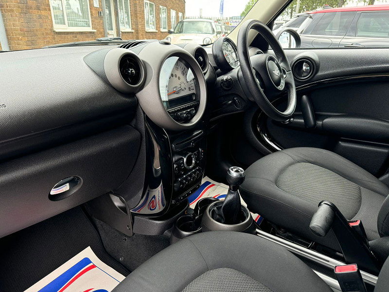 MINI Countryman 1.6L ONE D 5dr Diesel Manual Euro 5 (90 bhp) 5dr Manual 2025