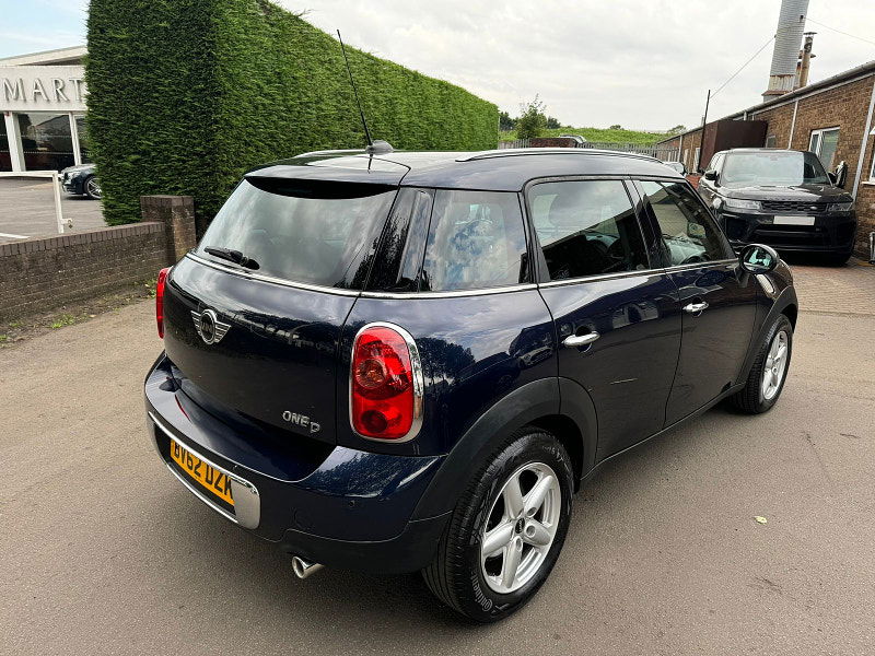 MINI Countryman 1.6L ONE D 5dr Diesel Manual Euro 5 (90 bhp) 5dr Manual 2025