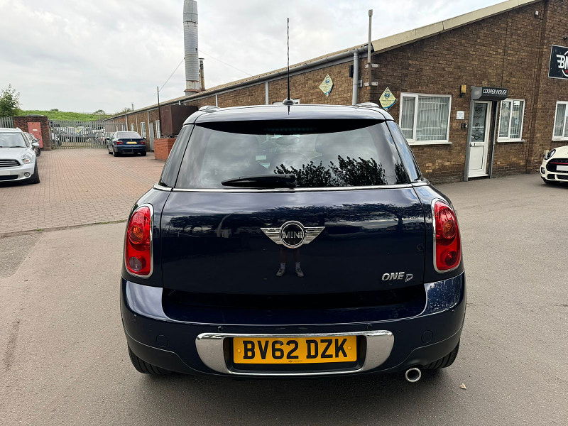 MINI Countryman 1.6L ONE D 5dr Diesel Manual Euro 5 (90 bhp) 5dr Manual 2025