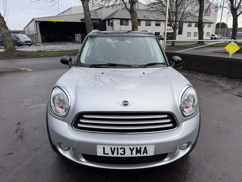 MINI Countryman 2.0 Cooper D SUV 5dr Diesel Auto ALL4 Euro 5 (112 ps) 5dr Automatic 2026