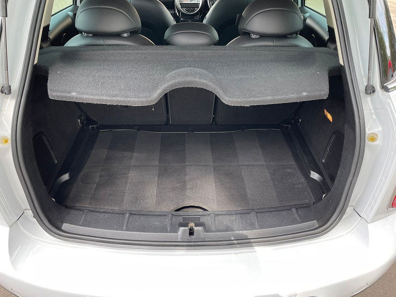 MINI Countryman 2.0L COOPER D ALL4 5dr Diesel Automatic Euro 5 (110 bhp) 5dr Automatic 2025