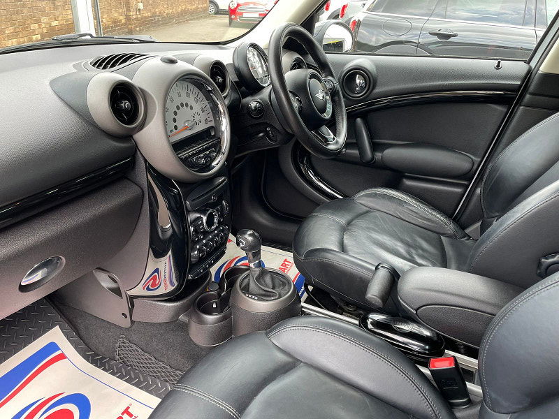 MINI Countryman 2.0L COOPER D ALL4 5dr Diesel Automatic Euro 5 (110 bhp) 5dr Automatic 2025