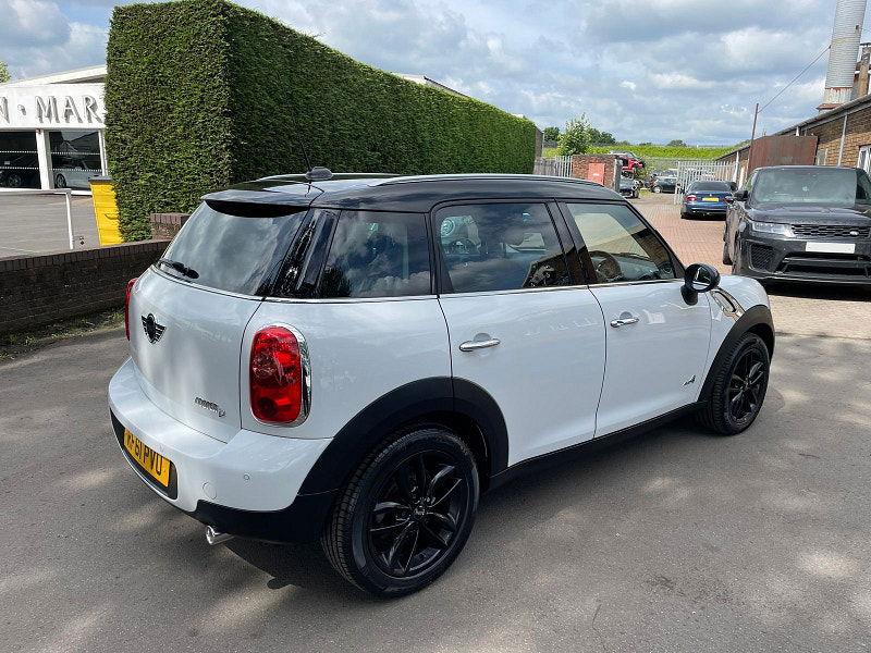MINI Countryman 2.0L COOPER D ALL4 5dr Diesel Automatic Euro 5 (110 bhp) 5dr Automatic 2025