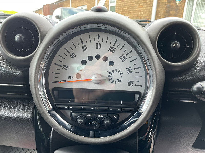 MINI Countryman 2.0L COOPER D ALL4 5dr Diesel Automatic Euro 5 (110 bhp) 5dr Automatic 2025