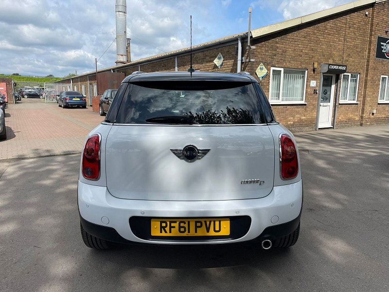 MINI Countryman 2.0L COOPER D ALL4 5dr Diesel Automatic Euro 5 (110 bhp) 5dr Automatic 2025