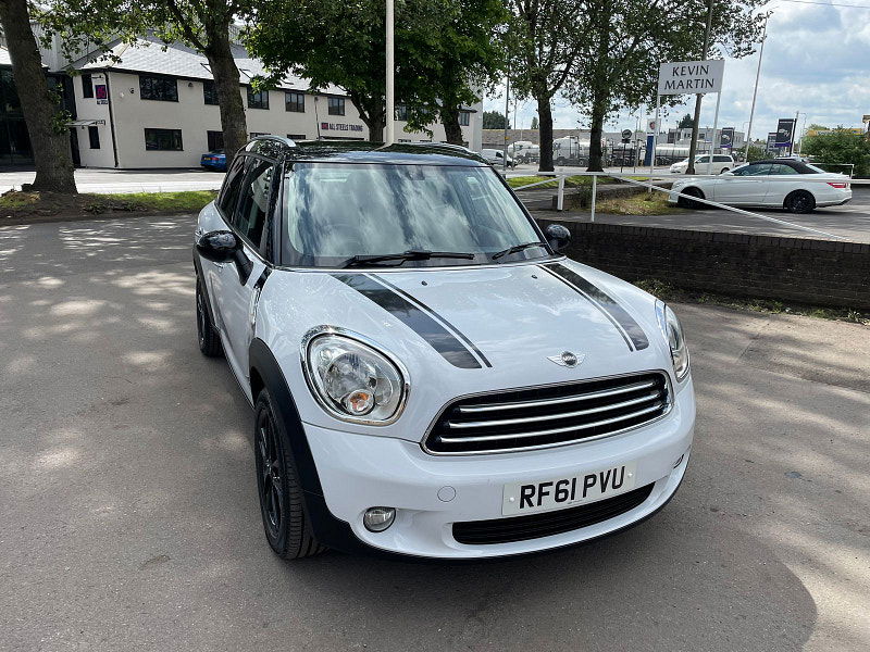 MINI Countryman 2.0L COOPER D ALL4 5dr Diesel Automatic Euro 5 (110 bhp) 5dr Automatic 2025