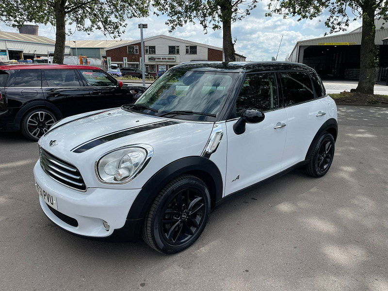 MINI Countryman 2.0L COOPER D ALL4 5dr Diesel Automatic Euro 5 (110 bhp) 5dr Automatic 2025