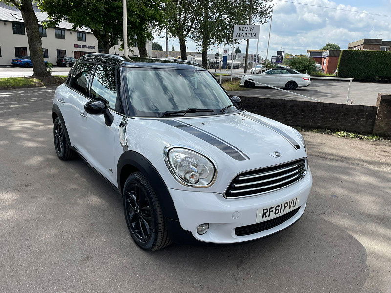 MINI Countryman 2.0L COOPER D ALL4 5dr Diesel Automatic Euro 5 (110 bhp) 5dr Automatic 2025