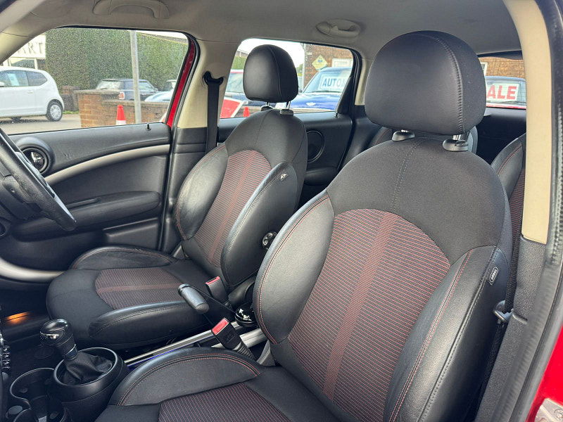 MINI Countryman 2.0L Cooper D All4 Auto SUV 5dr Diesel Automatic Euro 5 (110 bhp) 5dr Automatic 2025