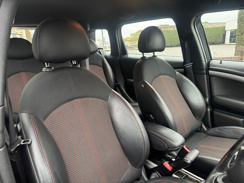 MINI Countryman 2.0L Cooper D ALL4 Park Lane Auto SUV 5dr Diesel Automatic Euro 6 (112 bhp) 5dr Automatic 2025