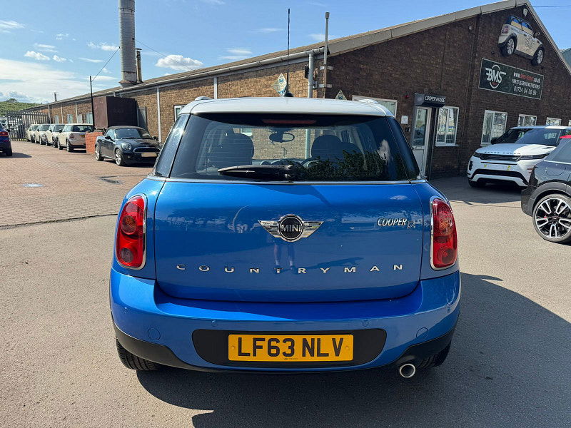 MINI Countryman 2.0L Cooper D Auto SUV 5dr Diesel Automatic Euro 5 (110 bhp) 5dr Automatic 2025