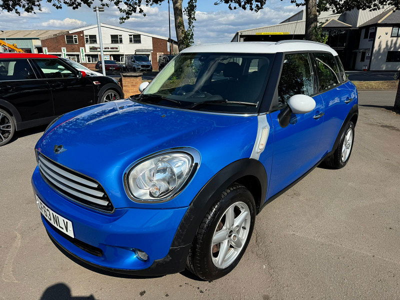 MINI Countryman 2.0L Cooper D Auto SUV 5dr Diesel Automatic Euro 5 (110 bhp) 5dr Automatic 2025