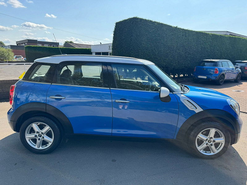 MINI Countryman 2.0L Cooper D Auto SUV 5dr Diesel Automatic Euro 5 (110 bhp) 5dr Automatic 2025