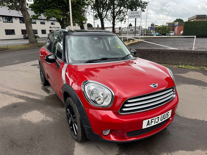MINI Countryman 2.0L Cooper D Auto SUV 5dr Diesel Automatic Euro 5 (110 bhp) 5dr Automatic 2025