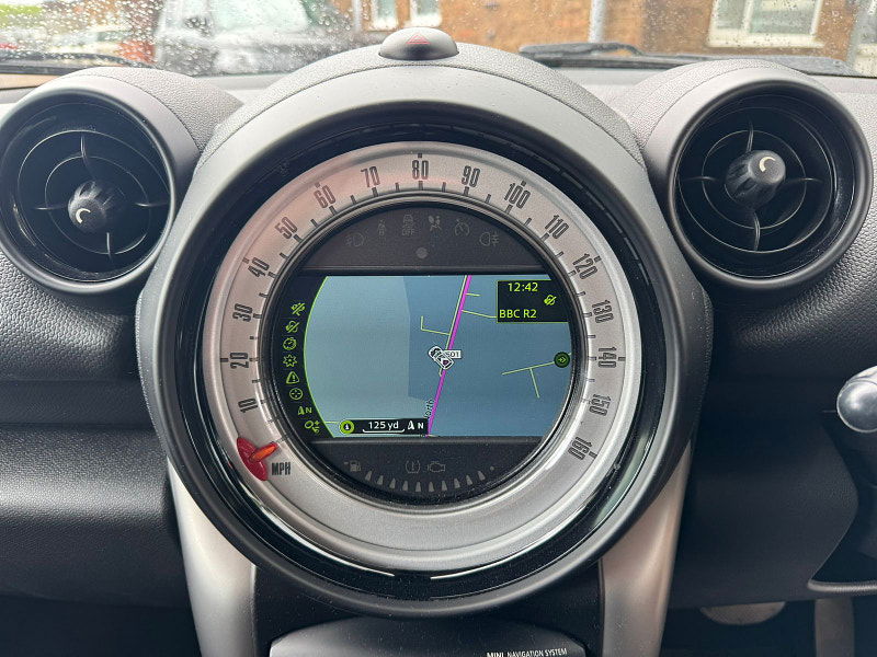 MINI Countryman 2.0L Cooper D Auto SUV 5dr Diesel Automatic Euro 5 (110 bhp) 5dr Automatic 2025