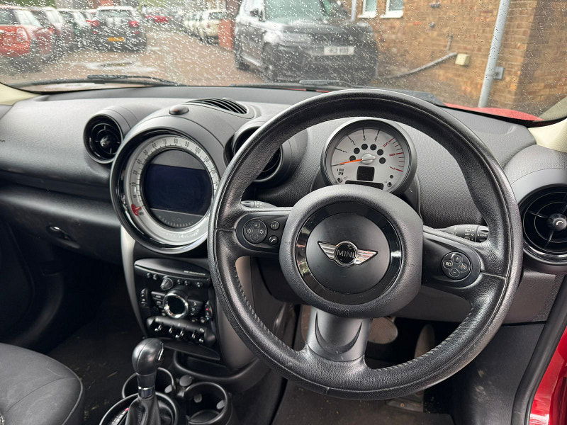 MINI Countryman 2.0L Cooper D Auto SUV 5dr Diesel Automatic Euro 5 (110 bhp) 5dr Automatic 2025