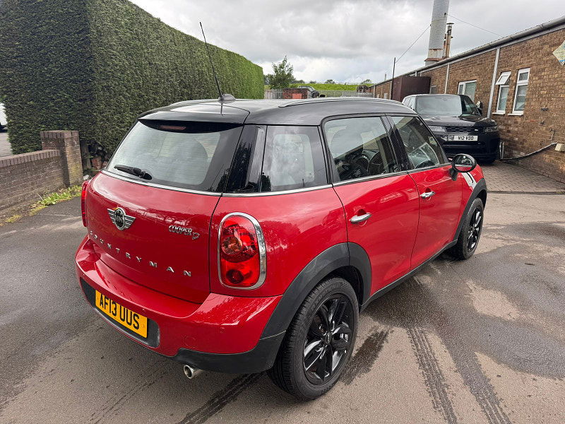 MINI Countryman 2.0L Cooper D Auto SUV 5dr Diesel Automatic Euro 5 (110 bhp) 5dr Automatic 2025