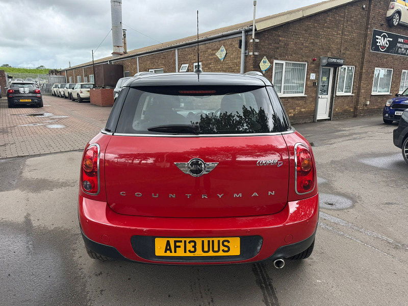 MINI Countryman 2.0L Cooper D Auto SUV 5dr Diesel Automatic Euro 5 (110 bhp) 5dr Automatic 2025