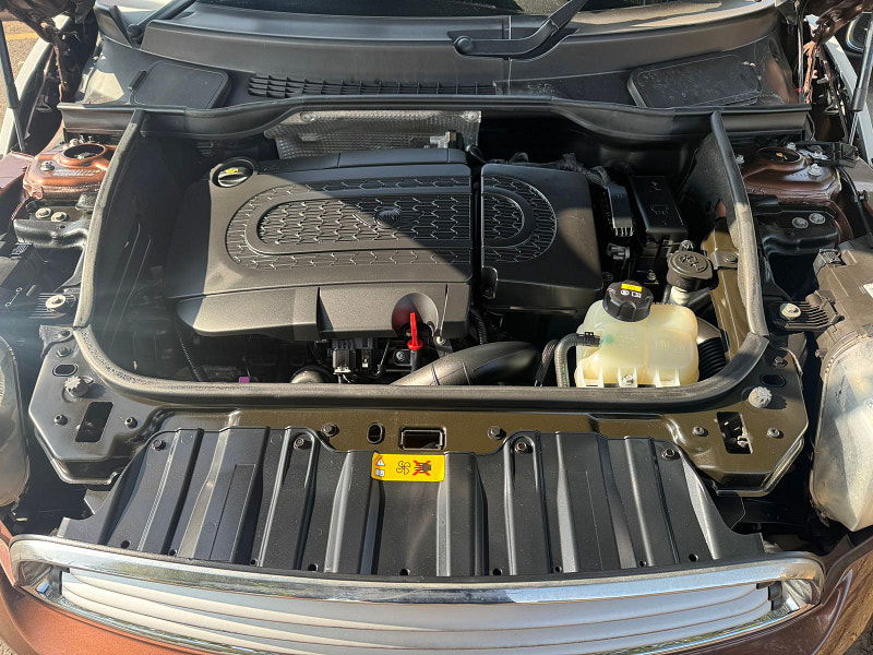 MINI Countryman 2.0L Cooper D Auto SUV 5dr Diesel Automatic Euro 5 (110 bhp) 5dr Automatic 2025