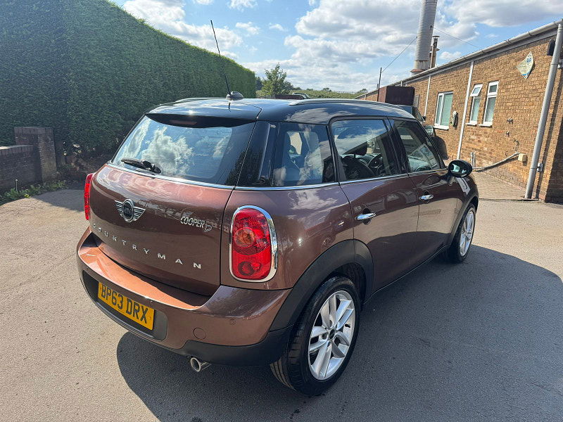 MINI Countryman 2.0L Cooper D Auto SUV 5dr Diesel Automatic Euro 5 (110 bhp) 5dr Automatic 2025